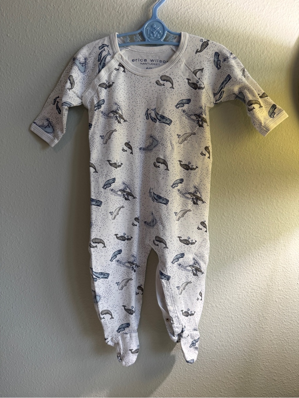 Erica Wilson White One-Piece Nantucket Footie with Blue Whale Print Size 6-9 M